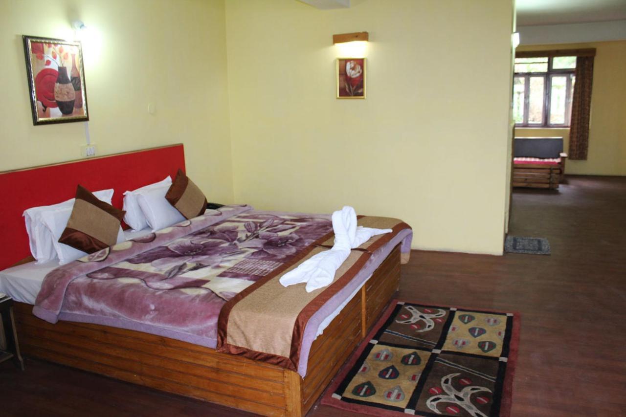 Norling Retreat Otel Pelling Dış mekan fotoğraf