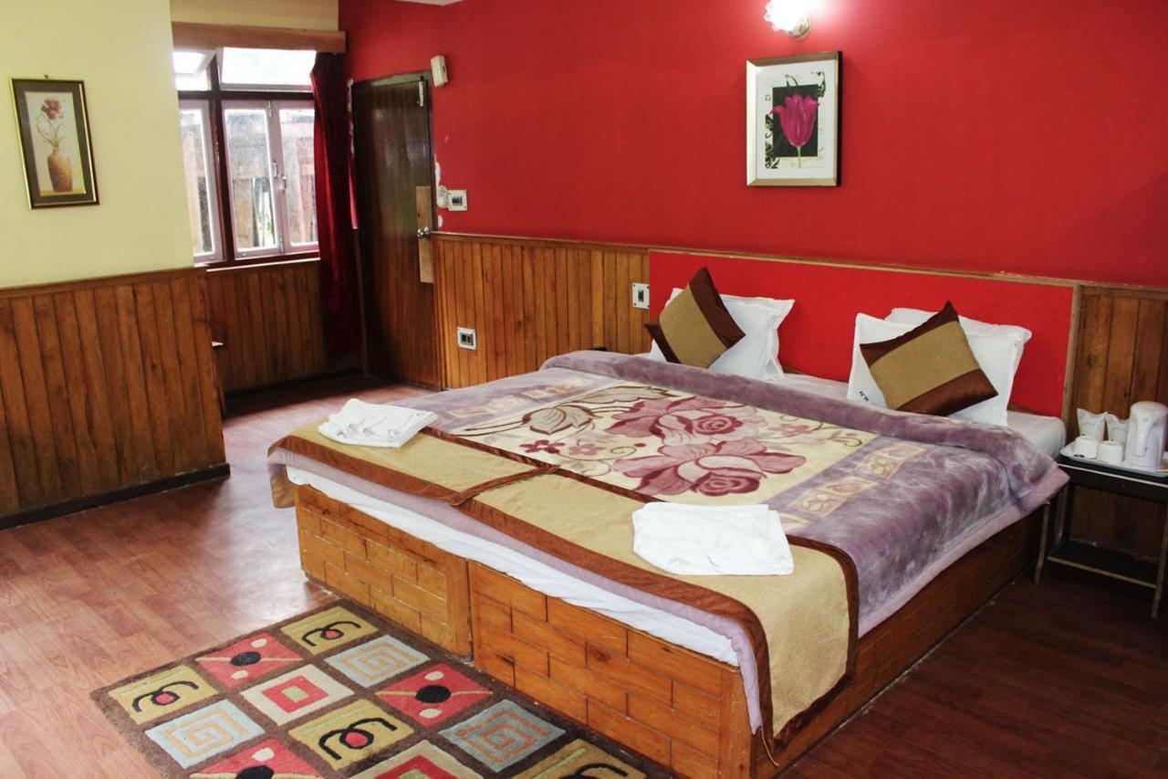 Norling Retreat Otel Pelling Dış mekan fotoğraf
