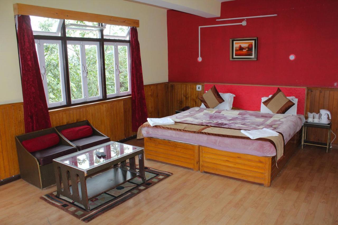 Norling Retreat Otel Pelling Dış mekan fotoğraf
