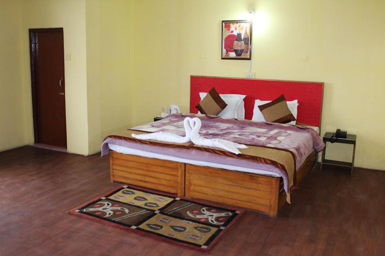 Norling Retreat Otel Pelling Dış mekan fotoğraf